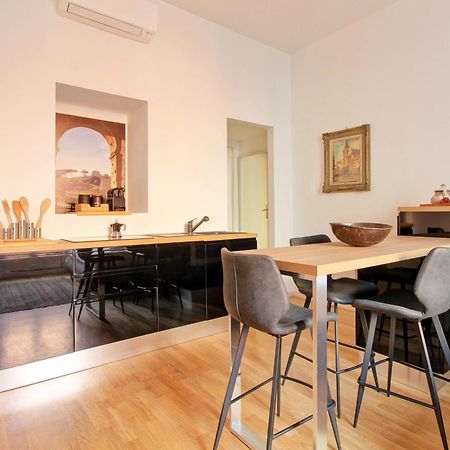 Giove In Trevi Apartment Rome Exterior photo