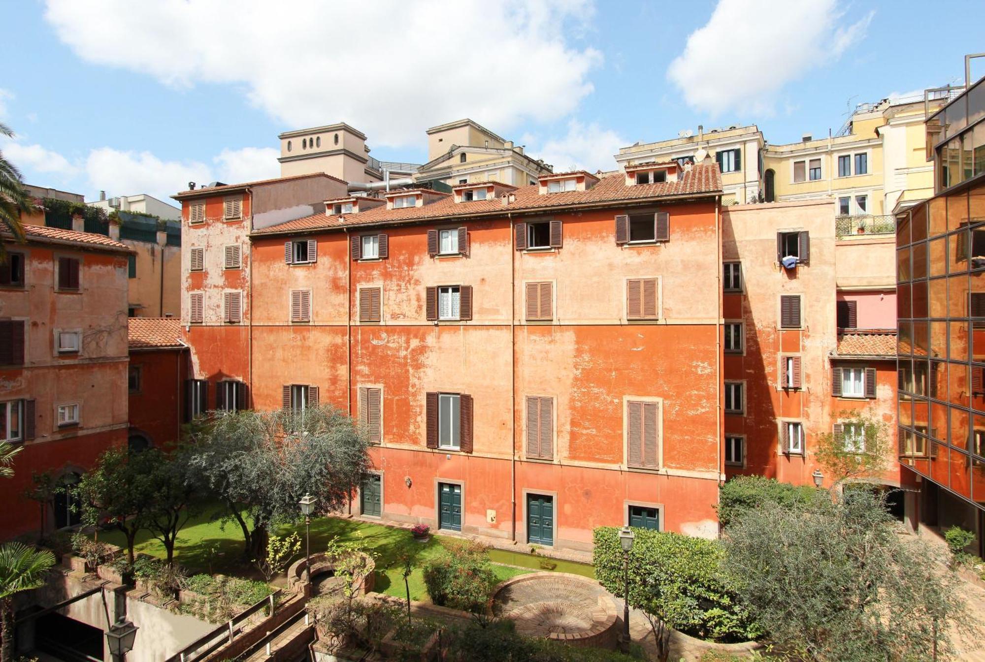 Giove In Trevi Apartment Rome Exterior photo